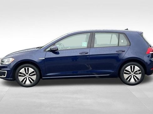 Used 2019 Volkswagen e-Golf SE w/ Driver Assistance Package image 7