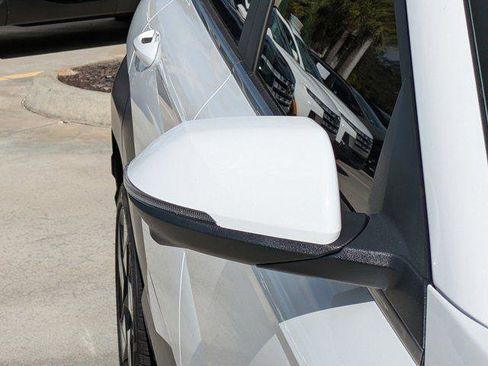 New 2026 Hyundai Kona Limited image 8