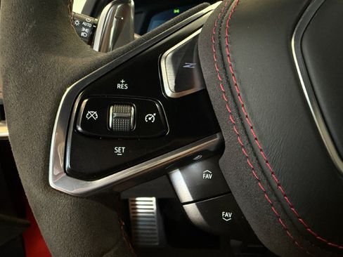 Used 2021 Chevrolet Corvette Stingray Premium Cpe w/ Z51 Performance Package RWD image 29