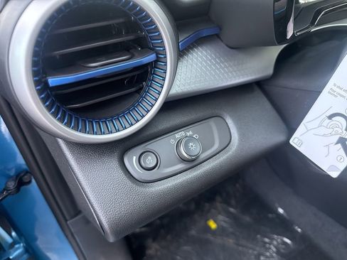 New 2026 Chevrolet Trax LS image 18