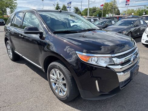 Used 2014 Ford Edge SEL w/ Equipment Group 205A AWD/4WD image 3