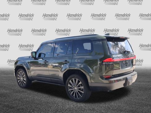 Used 2026 Lexus GX 550 w/ Accessory Package (2T) AWD/4WD image 7