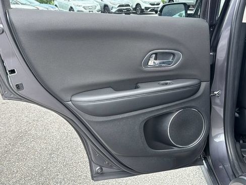 Used 2018 Honda HR-V EX image 21