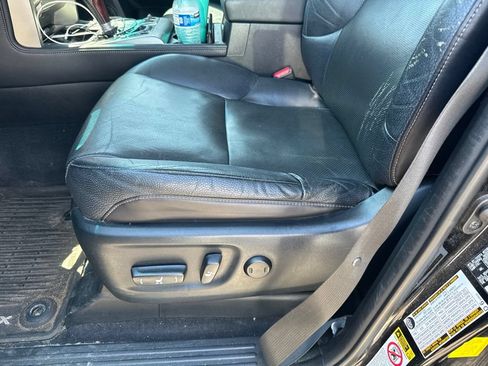 Used 2016 Lexus GX 460 w/ Premium Package AWD/4WD image 23