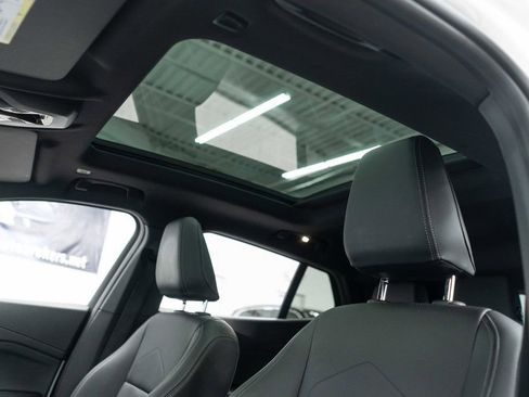 Used 2025 BMW X2 xDrive28i w/ Convenience Package image 8