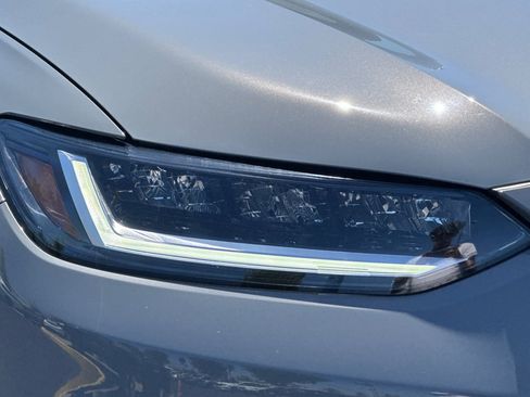 Used 2024 Honda HR-V Sport image 12