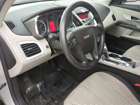 Used 2011 GMC Terrain SLE image 10