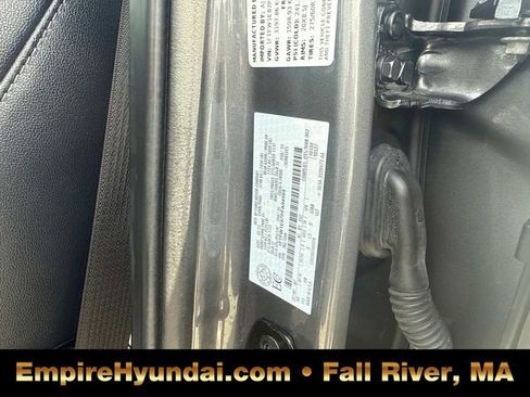 Used 2023 Ford F150 Lariat w/ Equipment Group 502A High image 20