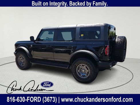 New 2025 Ford Bronco Outer Banks w/ Sasquatch Package image 8