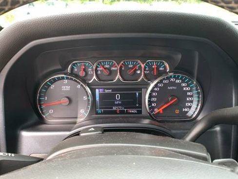 Used 2018 Chevrolet Silverado 1500 LT w/ All Star Edition AWD/4WD image 16