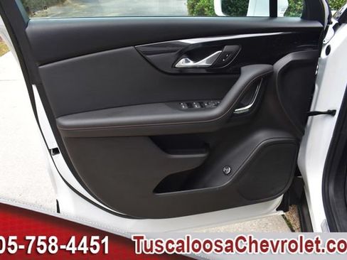 Used 2019 Chevrolet Blazer RS FWD image 19