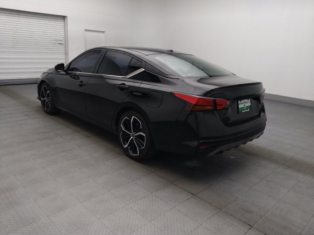 Used 2019 Nissan Altima 2.5 SR w/ SR Premium Package FWD image 3