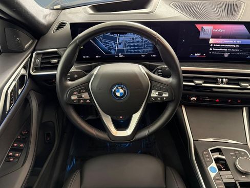 Used 2023 BMW i4 eDrive35 RWD image 29