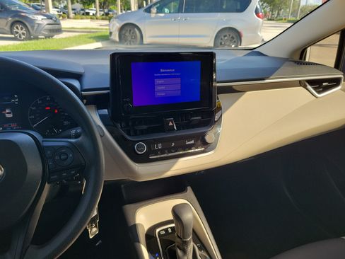 Certified 2024 Toyota Corolla LE FWD image 19