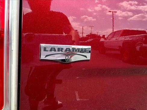 Used 2016 RAM 3500 Laramie image 8