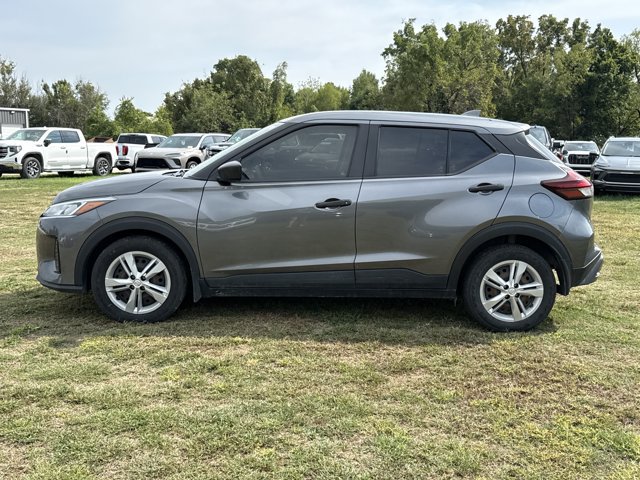 Certified 2023 Nissan Kicks S FWD image 3