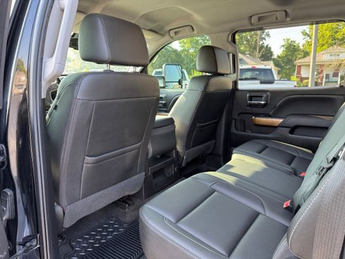 Used 2018 Chevrolet Silverado 2500 LTZ w/ Duramax Plus Package image 13