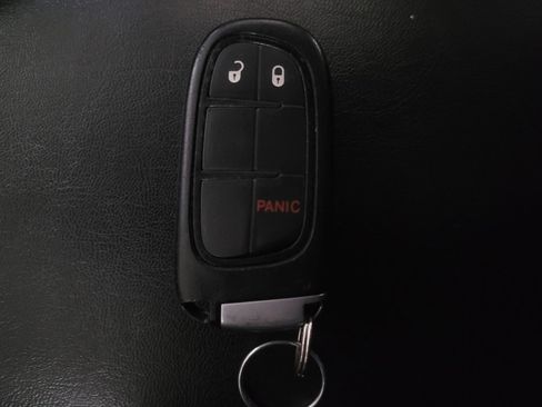 Used 2020 Jeep Cherokee Trailhawk w/ Trailer Tow Group image 32