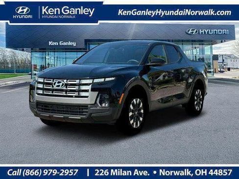 New 2026 Hyundai Santa Cruz SE image 1