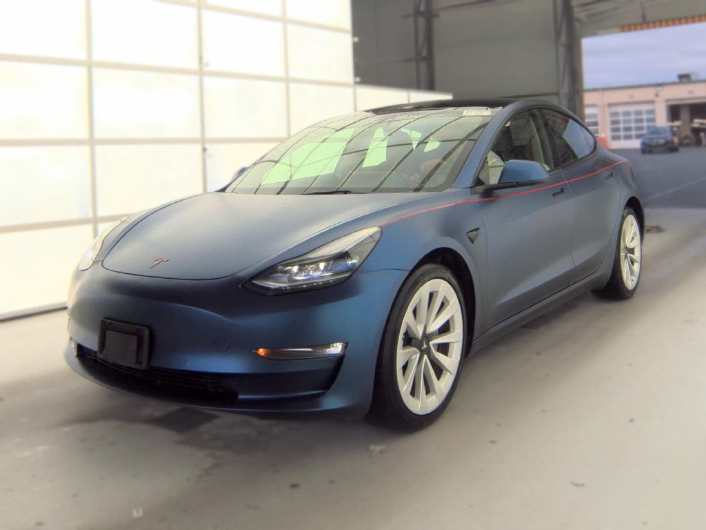 Used 2022 Tesla Model 3 Long Range AWD/4WD image 2