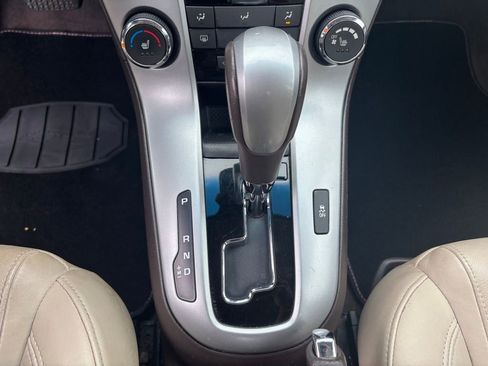Used 2012 Chevrolet Cruze LT w/ RS Package FWD image 16