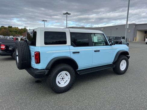 New 2025 Ford Bronco Heritage Edition image 5