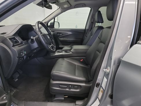 Used 2025 Honda Ridgeline RTL image 12