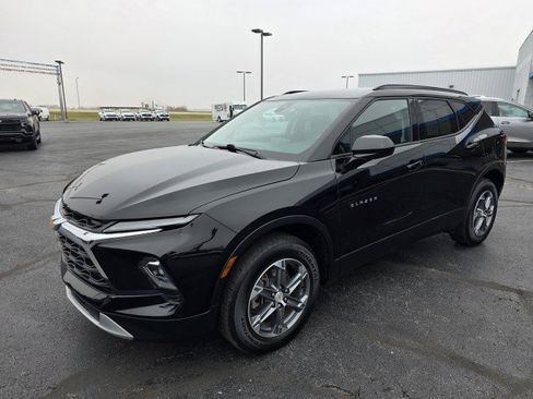 Used 2024 Chevrolet Blazer LT w/ Convenience Package image 13