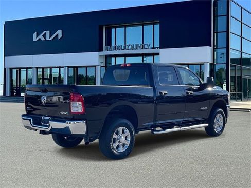 Used 2024 RAM 2500 Big Horn w/ Bed Utility Group image 6