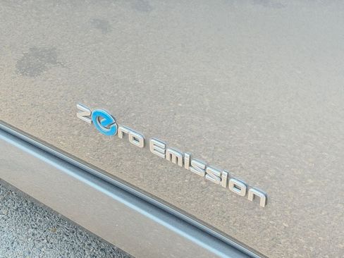 Used 2019 Nissan Leaf S w/ Protection Package FWD image 32