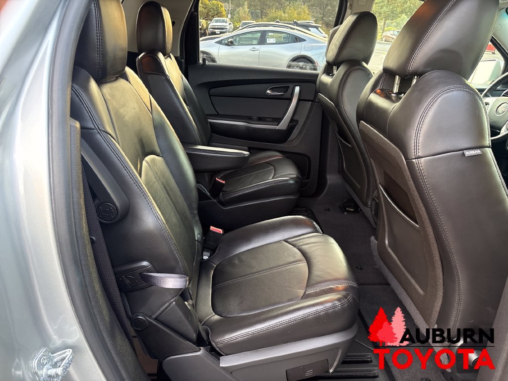 Used 2011 GMC Acadia SLT FWD image 20