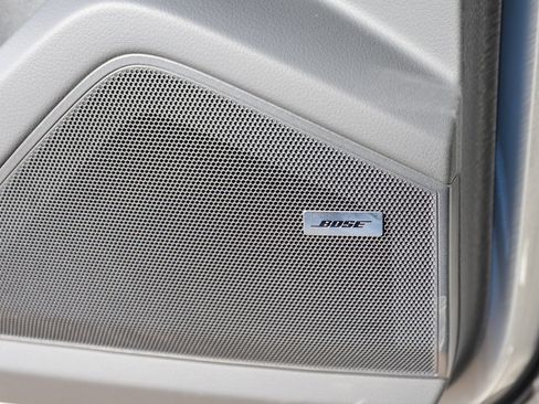 New 2025 Porsche Cayenne E-Hybrid image 22