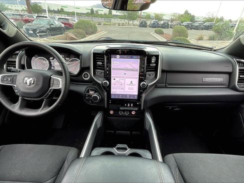 Used 2025 RAM 1500 Big Horn image 16