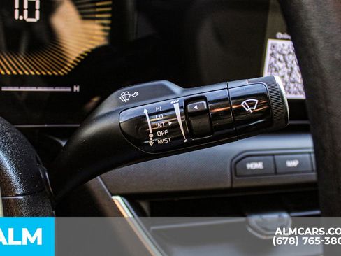 Used 2025 Kia K4 LXS image 27