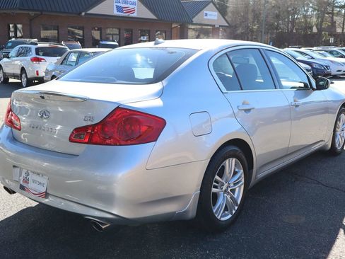 Used 2011 INFINITI G25 Journey w/ Moonroof Pkg image 6