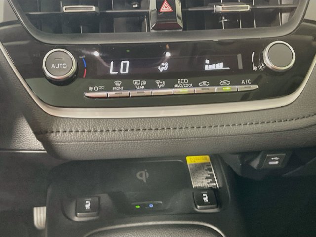 Used 2024 Toyota Corolla XLE FWD image 16