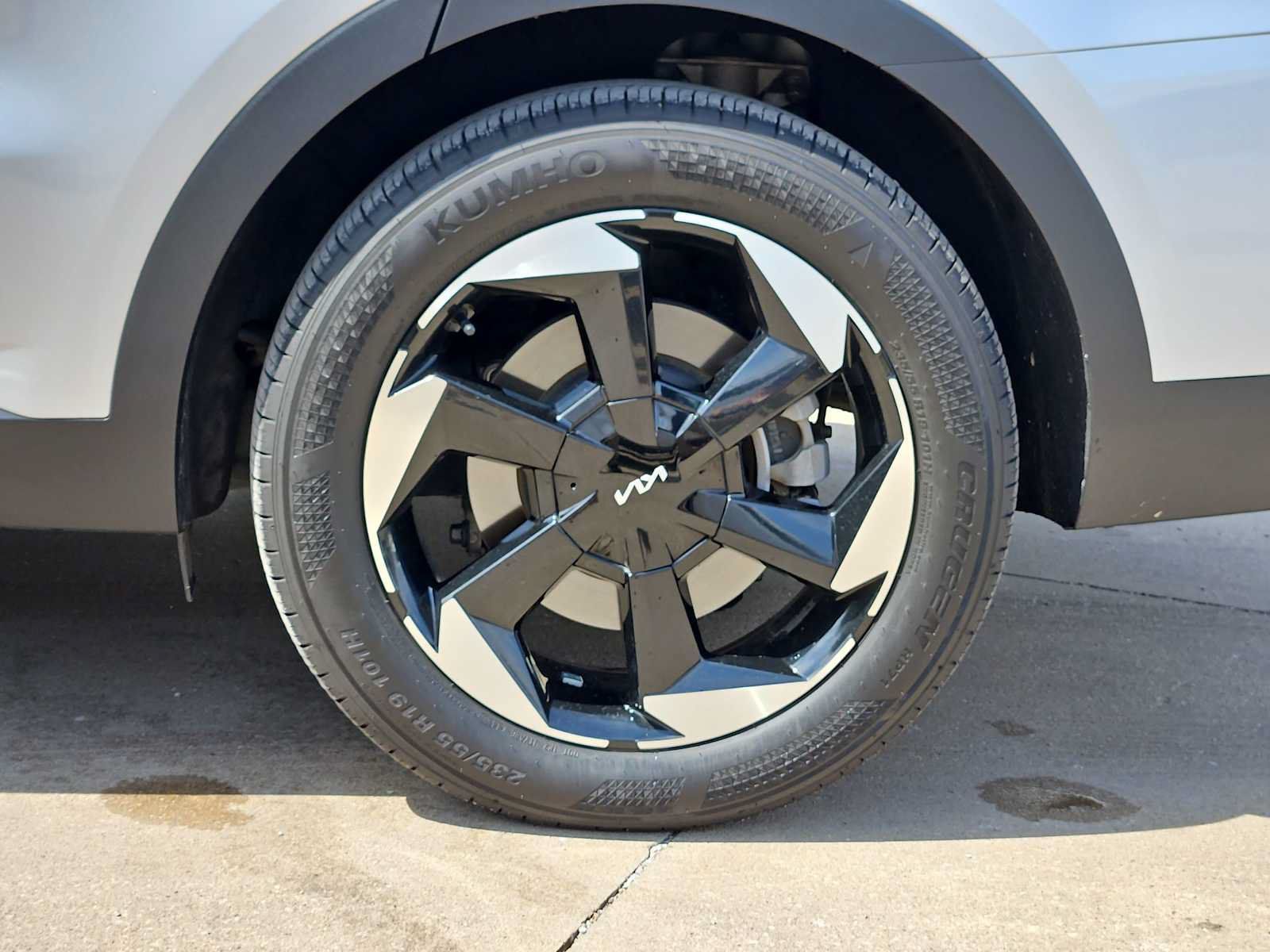 Used 2025 Kia Sorento EX AWD/4WD image 13
