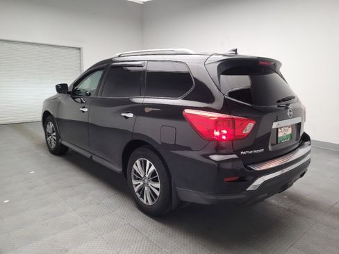 Used 2020 Nissan Pathfinder S FWD image 5