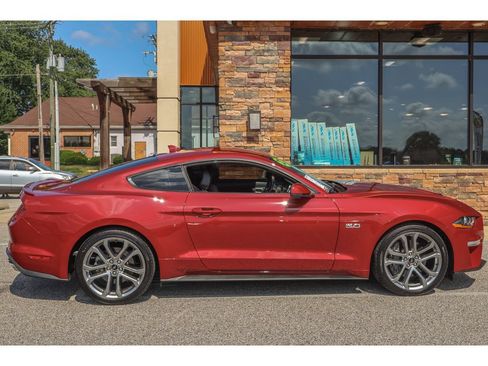 Used 2022 Ford Mustang GT Premium w/ Equipment Group 401A RWD image 2