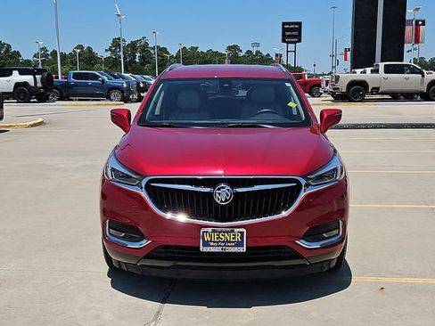 Used 2019 Buick Enclave Premium FWD image 2