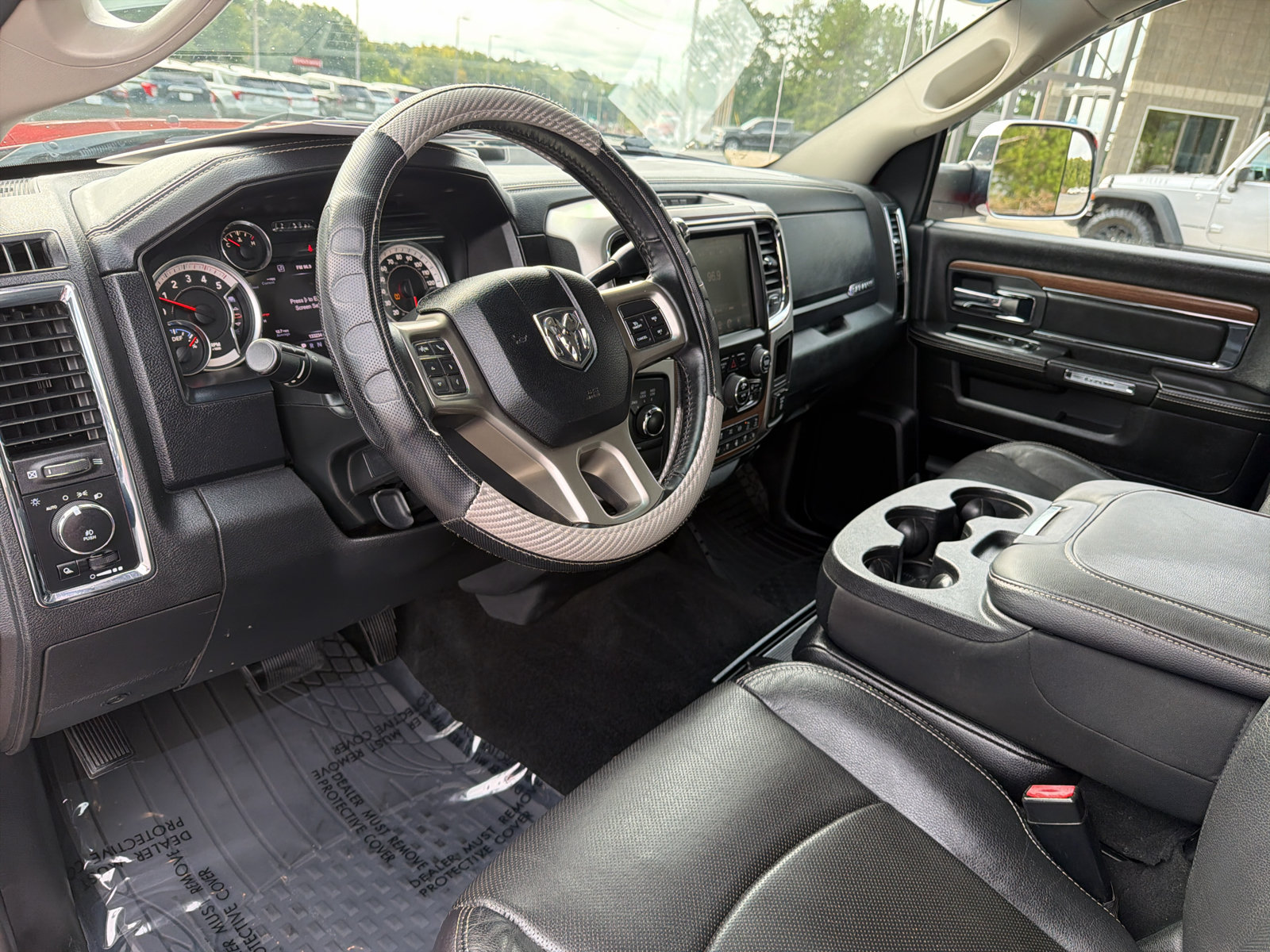 Used 2017 RAM 2500 Laramie AWD/4WD image 21