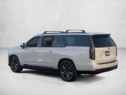 Used 2021 Cadillac Escalade ESV Sport Platinum w/ Heavy-Duty Trailer Package image 7