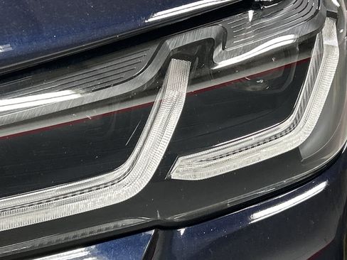 Used 2023 BMW 530e w/ M Sport Package RWD image 6