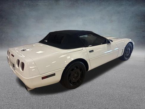 Used 1994 Chevrolet Corvette Convertible RWD image 6