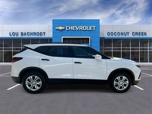 Used 2019 Chevrolet Blazer LT image 9