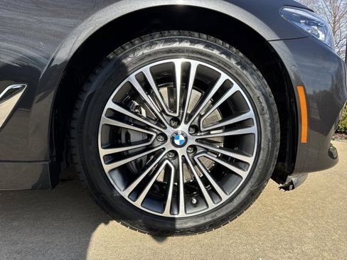 Used 2020 BMW 540i xDrive w/ Convenience Package image 28