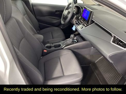 Used 2026 Toyota Corolla LE FWD image 11