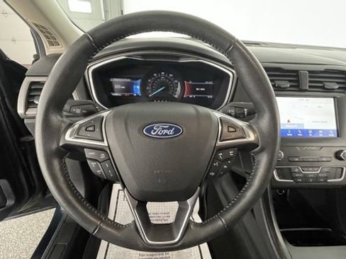 Used 2020 Ford Fusion SE w/ Equipment Group 151A image 36