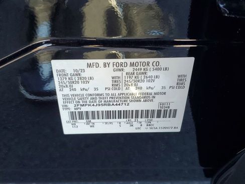 Certified 2024 Ford Edge ST-Line AWD/4WD image 30