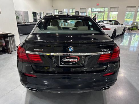 Used 2014 BMW 750i RWD image 5